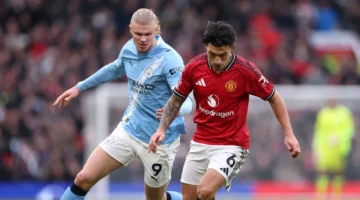 نقلة قوية.. فيرديناند يهاجم أسطورة مانشستر يونايتد بسبب انتقاد ليزاندرو مارتينيز القاسي